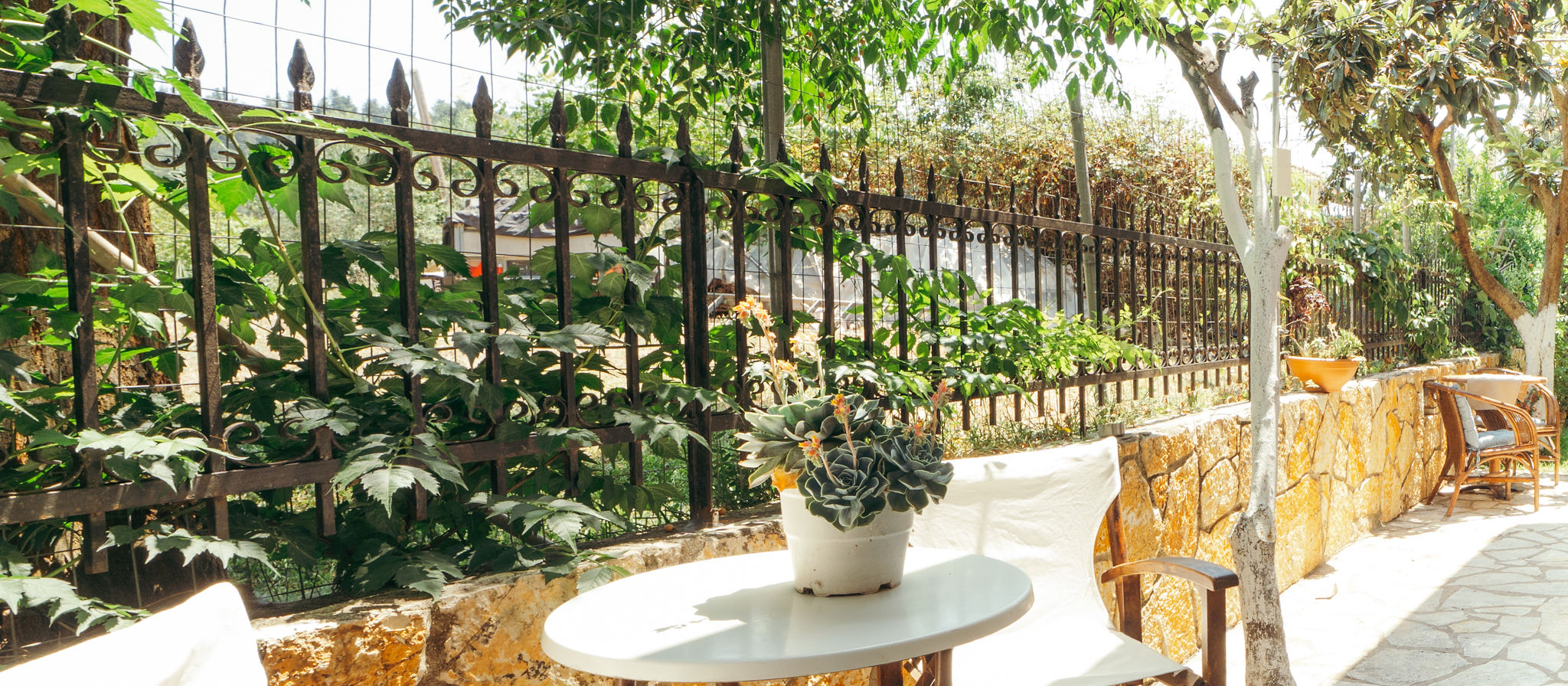 DOUKAS Apartments στα Σύβοτα — εσωτερικός χώρος